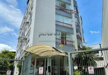 Apartamento 1 dormitório de frente com sacada