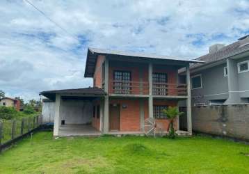 Vende-se sobrado a 100 metros da praia de itapoá/sc