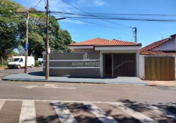 Casa para venda em jaboticabal, centro, 2 dormitórios, 2 suítes, 2 banheiros, 2 vagas