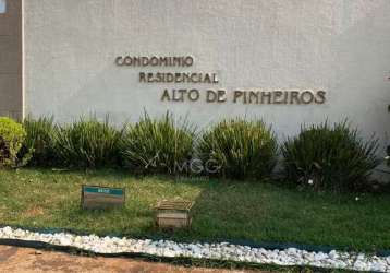 Condomínio alto de pinheiros