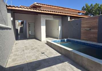 Casa nova com piscina a 1300m do mar - itanhaém