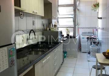 Apartamento à venda na vila ipiranga - porto alegre