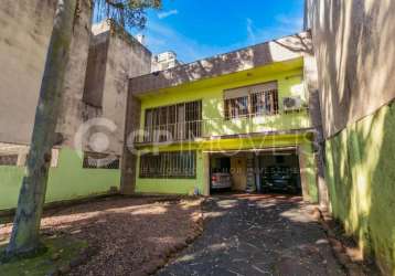 Casa 2 dormitórios a venda em porto alegre