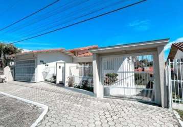 Casa para venda em criciúma, vila floresta, 4 dormitórios, 1 suíte, 3 banheiros, 3 vagas