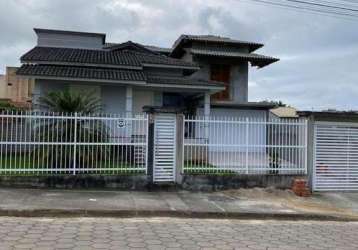 Casa para venda em criciúma, demboski, 3 dormitórios, 1 suíte, 3 banheiros, 3 vagas