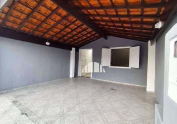 Casa com 2 dormitórios à venda, 65 m² por r$ 299.000 - parque califórnia - jacareí/sp