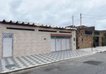 Casa com 5 quartos à venda na rua franklin alves de moura, 910, vila antártica, praia grande, 215 m2 por r$ 585.000