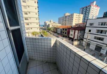 Amplo apartamento de 1 dormitório com vista lateral para o mar em praia grande sp