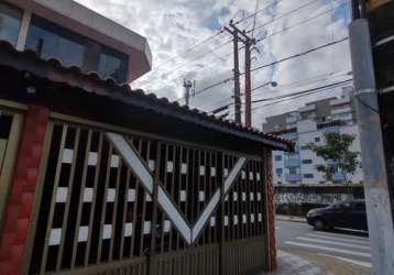 Imperdível! casa à venda em praia grande-sp, canto do forte, com 3 quartos, 1 suíte e 10,70m² de área.