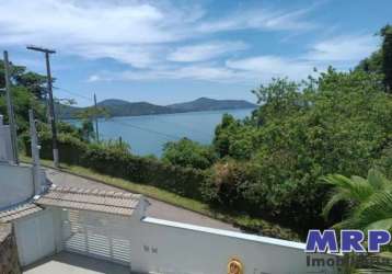 Casa á venda na praia santa rita em ubatuba. 6 dormitórios. com vista mar.