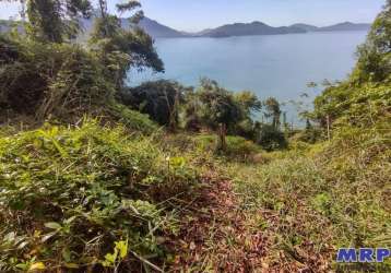 Terreno com vista mar, praia vermelha do sul em ubatuba. condomínio fechado.