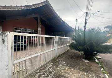 Casa com 3 dormitórios à venda, a 300 metros da praia, 234 m² por r$ 460.000 - solemar - praia grande/sp