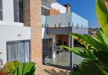 Casa com 3 dormitórios à venda, 280 m² por r$ 1.596.000,00 - centro - guararema/sp