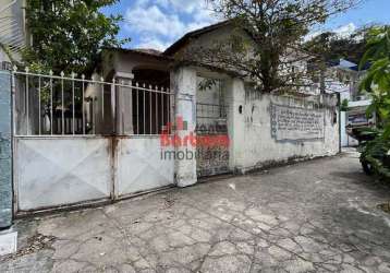 Casa com 3 quartos para alugar na rua marquês de olinda, centro, niterói por r$ 3.800