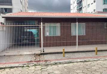 Casa à venda com 2 quartos, são joão - itajaí