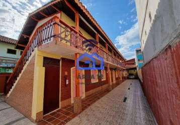 Pousada praia da maranduba com 12 apartamentos e 7 suítes, com 1 quarto, cozinha, banheiro - ubatub