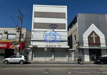 Excelente e espaçoso ponto comercial à venda na cobiçada região central da cidade de caraguatatuba,