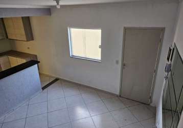 Casa em condomínio fechado com 2 quartos à venda na rua mestre cosme fernandes, --, vila dos remédios, são paulo por r$ 367.000