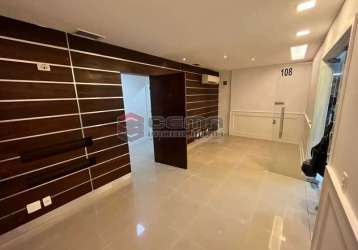 Sala comercial com 3 salas à venda na rua real grandeza, botafogo, rio de janeiro, 105 m2 por r$ 810.000