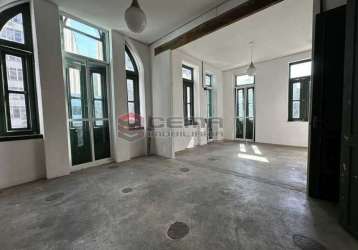 Casa comercial com 13 salas para alugar na rua das laranjeiras, laranjeiras, rio de janeiro, 431 m2 por r$ 18.000