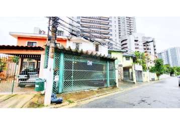 Sobrado no brooklin 3 dormitórios, 3 banheiros, edícula, 2 vagas de garagem, quintal por r$749.000,00 paralela a avenida roque petroni jr, brooklin