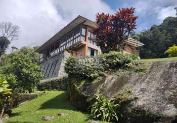 Casa com 3 quartos à venda na alameda poranga, granja guarani, teresópolis, 400 m2 por r$ 1.700.000