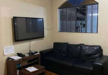 Casa para vender com 04 quartos no bairro centro em contagem