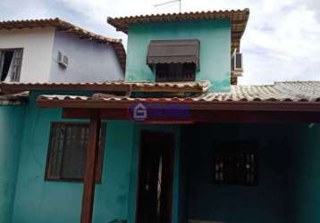 Casa com 3 quartos à venda na rua antônio calado, centro, maricá, 65 m2 por r$ 380.000