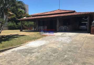 Casa com 3 quartos à venda na rua santa catarina, cidade praiana, rio das ostras, 177 m2 por r$ 815.000