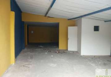 Terreno com 1 casa e 2 pontos comerciais na pedreira