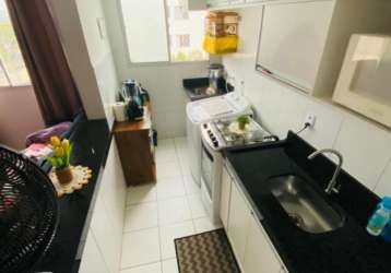 Apartamento 2 dormitórios na vila tesouro.