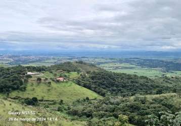 Lindo sítio 25.825m² vista espetacular em cacapava sp.