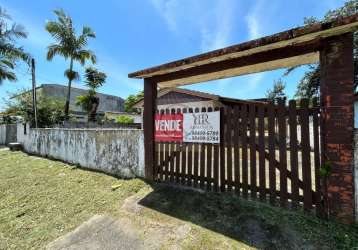 Casa de alvenaria balneário primavera pontal do paraná 50m² terreno 390m² área total 12x32,50m 3 quartos, cozinha, banheiro, lavanderia, churrasqueira