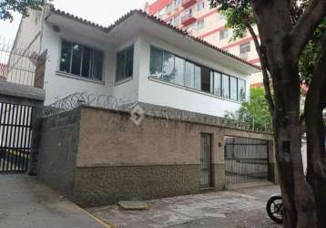 Casa com 4 quartos à venda na rua aquidabã, méier, rio de janeiro, 600 m2 por r$ 899.000