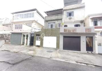 Casa com 2 quartos à venda na rua miguel fernandes, méier, rio de janeiro, 259 m2 por r$ 550.000