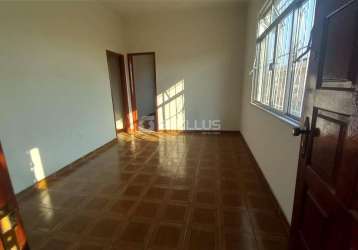 Apartamento com 2 quartos à venda na rua piraí, marechal hermes, rio de janeiro, 64 m2 por r$ 210.000