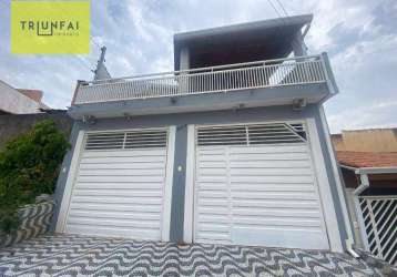 Casa com 4 dormitórios à venda, 240 m² por R$ 689.000,00 - N