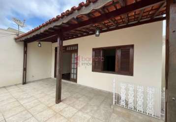 Casa com 02 dormitórios à venda no jardim pacaembu - jundiaí/sp