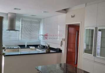 Casa comercial para locação em jundiaí sp bairro vianelo 4 dorms (1 suíte) salas amplas. cozinha planejada. 2 banheiros. edicula. área gourmet. 2 vgs!