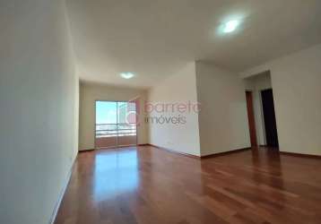 Apartamento à venda no condomínio portal do pacaembu em jundiaí/sp