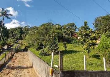 Casa com 3 dormitórios, terreno de 2.160m² oportunidade de investimento