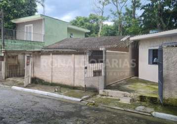 Casa térrea de 2 quartos 150 m terreno bairro de interlagos jardim suzana otimo para investidor