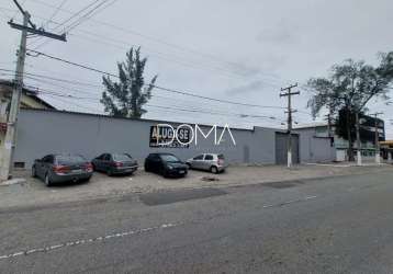 Área comercial com 3.400m² ou 1.700m²