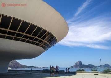 Residência com piscina sauna em rua central de são francisco