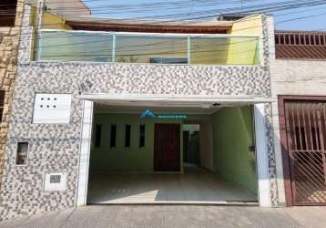 Casa a venda sobrado c/ 3 dormitórios , bairro almerinda chaves jundiai spsp