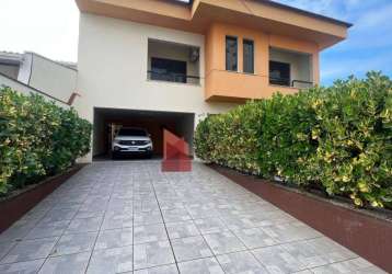 Venda: casa com 4 dormitórios - vila operária- itajaí /sc