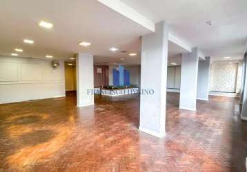 Sala comercial para locação em volta redonda, centro, 1 banheiro