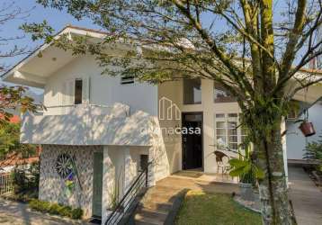 Casa com 3 dormitórios à venda, 249 m² por r$ 2.400.000,00 - centro - jaraguá do sul/sc