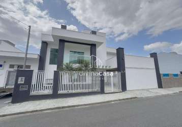 Casa com 4 dormitórios à venda, 250 m² por r$ 1.750.000,00 - baependi - jaraguá do sul/sc