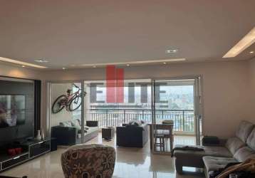 Lindo apartamento 106 m2  condomínio clube